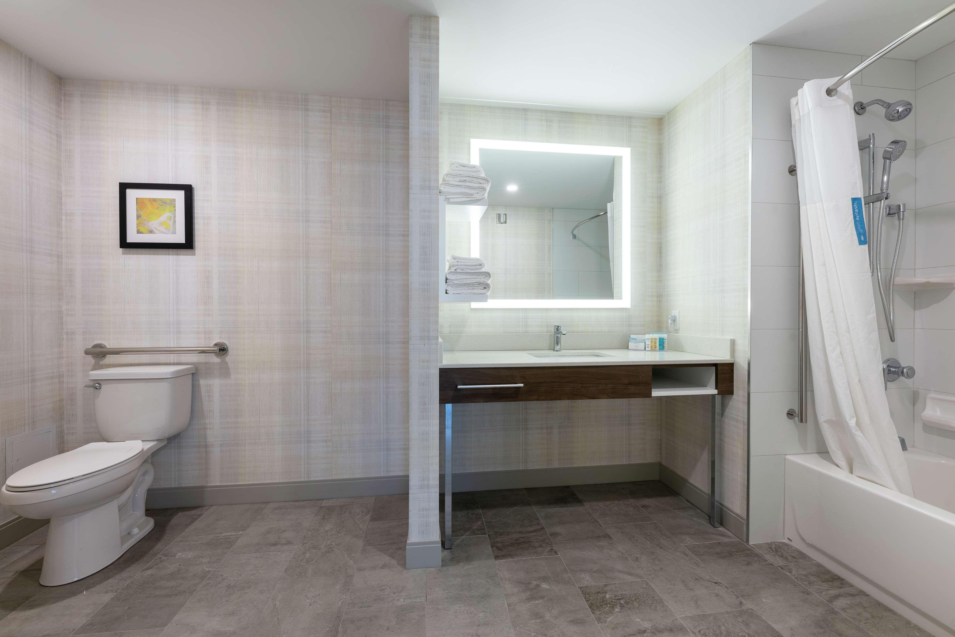 Hampton Inn & Suites Шарлоттаун Экстерьер фото