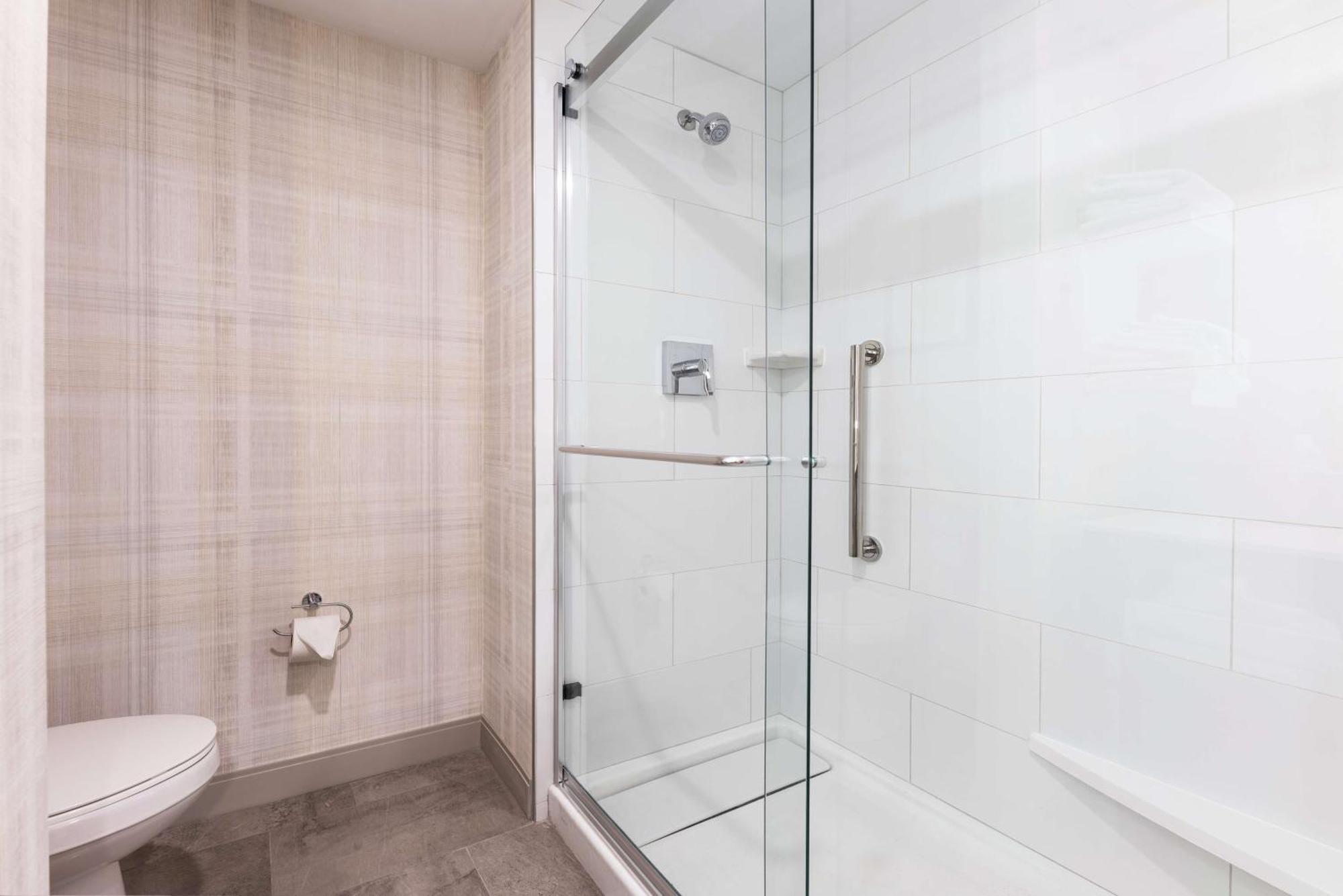 Hampton Inn & Suites Шарлоттаун Экстерьер фото