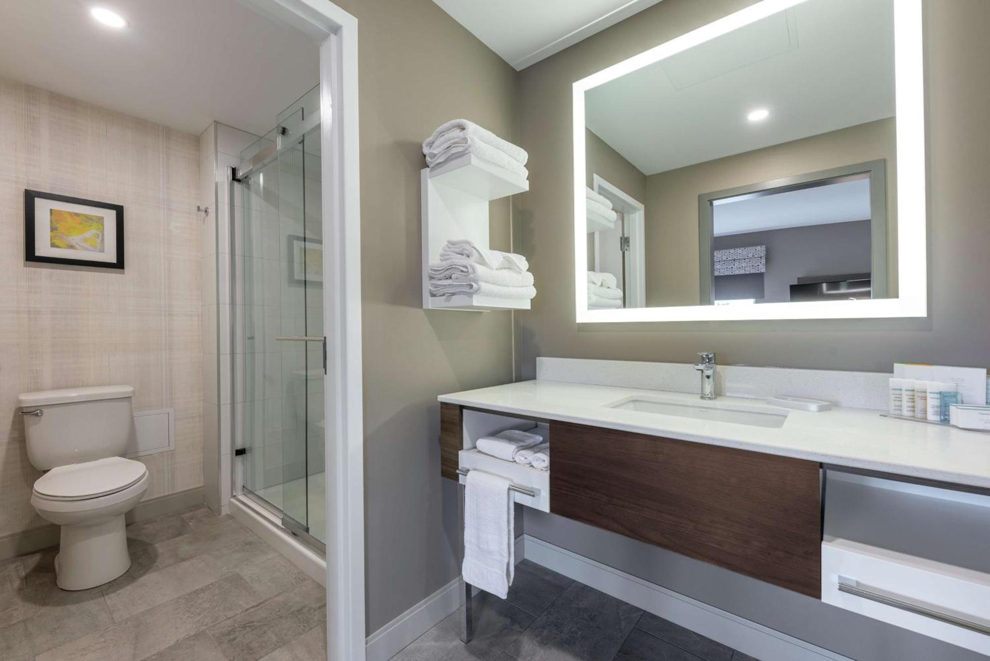 Hampton Inn & Suites Шарлоттаун Экстерьер фото
