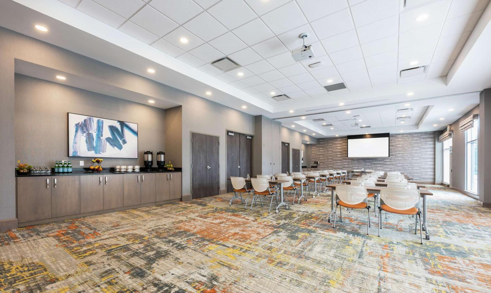 Hampton Inn & Suites Шарлоттаун Экстерьер фото
