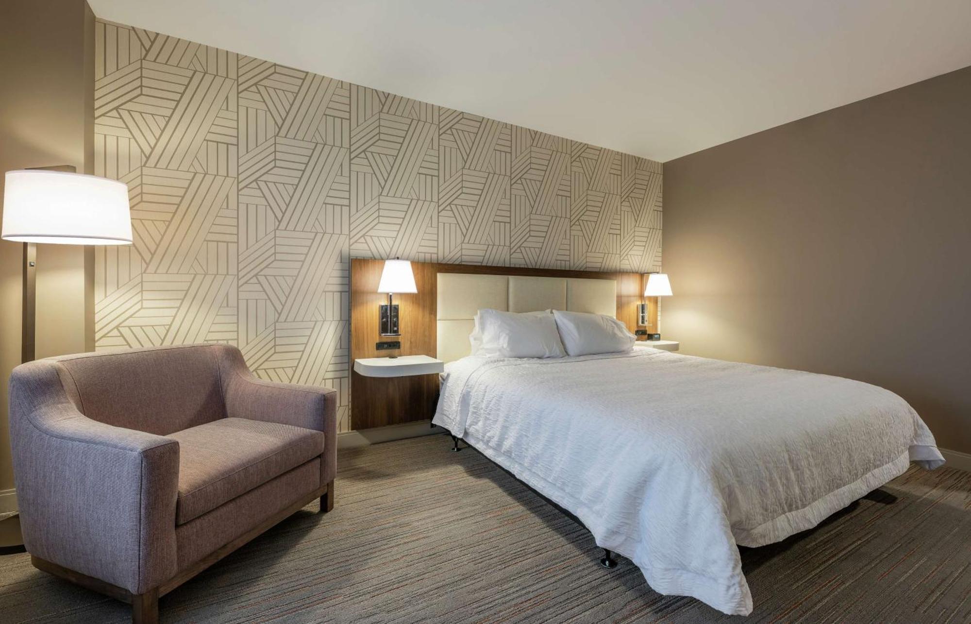 Hampton Inn & Suites Шарлоттаун Экстерьер фото