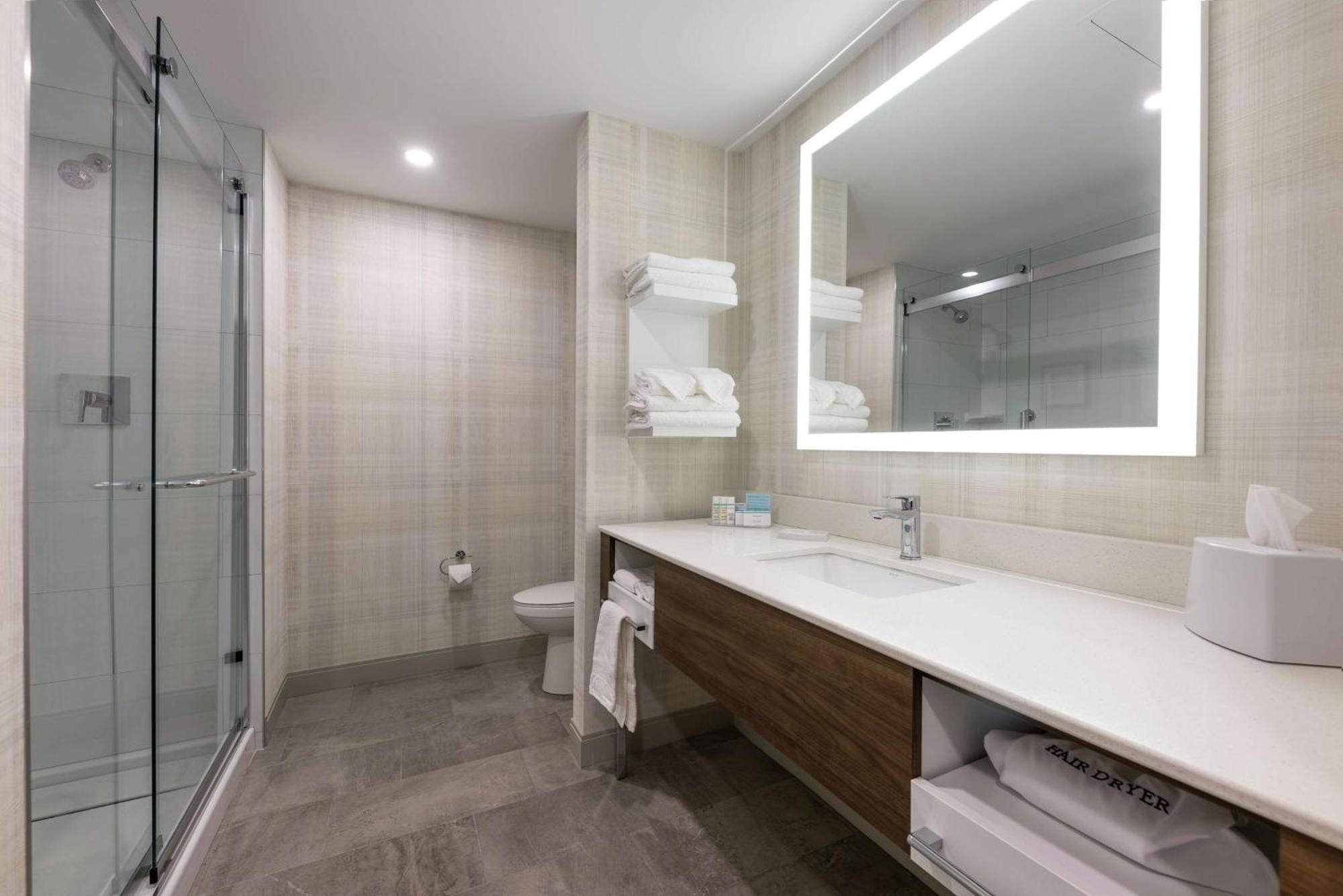 Hampton Inn & Suites Шарлоттаун Экстерьер фото