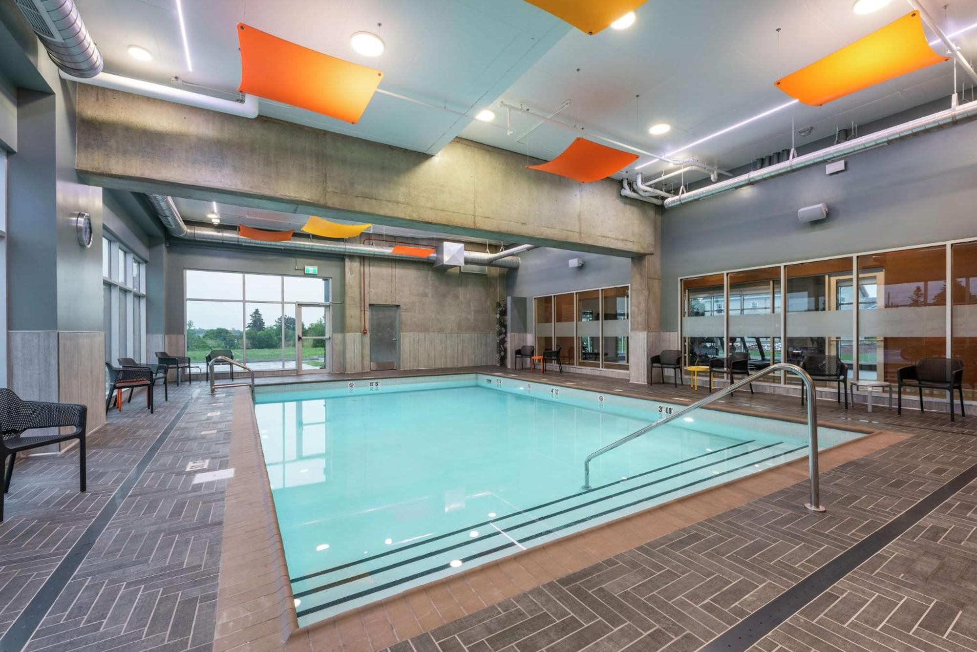 Hampton Inn & Suites Шарлоттаун Экстерьер фото